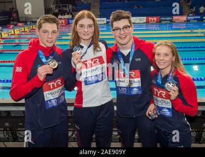 Left to right, Great Britain mixed relay team, Duncan Scott, Freya Anderson, Scott McLay and Anna Hopkin winners of the silver medal in the Mixed 4 x 50 m Freestyle Relay Final during day four of the European Short Course Swimming Championships at Tollcross International Swimming Centre, Glasgow. Stock Photo