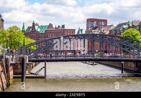 Steel truss arch Brooksbrücke Brooks Bridge crossing Zoll Canal to Speicherstadt Warehouse District Altstadt Hamburg Germany Stock Photo