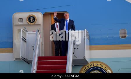 Fort Lauderdale, USA. 07th Dec, 2019. FORT LAUDERDALE, FL - DECEMBER 07: US President Donald Trump and United States Secretary of Housing and Urban Development Ben Carson deplane from Air Force One at Fort Lauderdale-Hollywood International Airport on December 7, 2019 in Fort Lauderdale, Florida. Credit: Storms Media Group/Alamy Live News Stock Photo