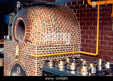 Vertical Gas Heated Tandoor Oven In Traditional Middle Eastern Kitchen Stock Photo Alamy