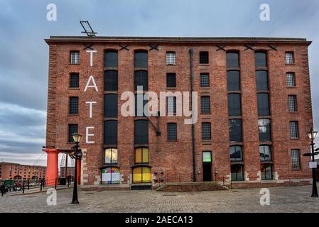 LIVERPOOL, ENGLAND - MAY 17th, 2015: Tate Liverpool art gallery and museum in Albert Dock Liverpool Stock Photo