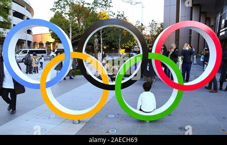 Tokyo, Japan. 8th Dec, 2019. The iconic olympic symbol can be seen near the entrance of the Japan Olympic Museum in Tokyo, Japan on December 7, 2019. Photo by: Ramiro Agustin Vargas Tabares Credit: Ramiro Agustin Vargas Tabares/ZUMA Wire/Alamy Live News Stock Photo