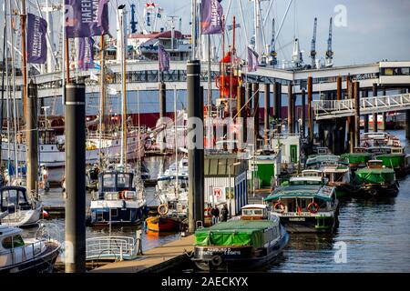 Hamburg, harbour, Elbe, harbour at the Kehrwiederspitze, sailboats, lightship, restaurant ship, launches, harbour tour boats, Stock Photo