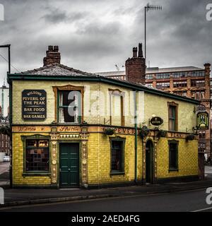 Peveril of the Peak , one of Manchester’s most celebrated pubs, dates from the early 19th century and is said to be named after a stagecoach that used Stock Photo