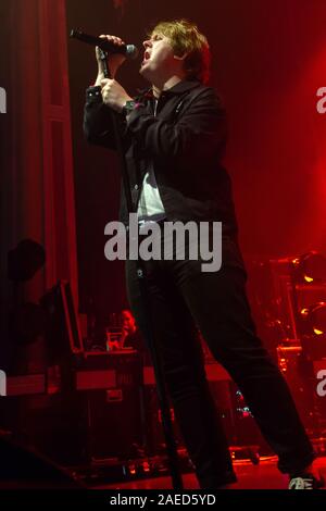 Glasgow, Scotland, UK 7th December 2019, Scotlands favourite son - singer, songwriter Lewis Capaldi delights his home audience at a sold out O2 Academy Stock Photo