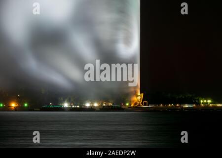 Close-up view of the nozzle of the King Fahd's Fountain, the world's tallest fountain, seen from the South Corniche, Jeddah, Saudi Arabia Stock Photo