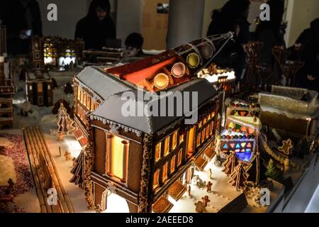 London, UK. 08th Dec, 2019. The Museum of Architecture's Gingerbread City is an annual exhibition, now at its 4th edition, where architects, designers and engineers create an entire city made of gingerbread. Participants this year include Foster   Partners, PDP London, PLP Architecture, Turner Works and Phase3. (Photo by Laura Chiesa/Pacific Press) Credit: Pacific Press Agency/Alamy Live News Stock Photo