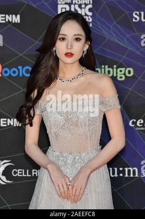 Chinese actress and model of Uyghur ethnicity Nazha attends the photo ...