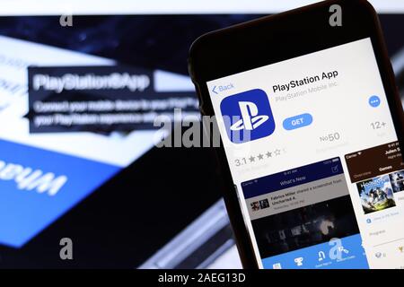 Angeles, California, USA - 26 2019: PlayStation App icon on phone screen with logo on blurry Illustrative Editorial Stock Photo - Alamy