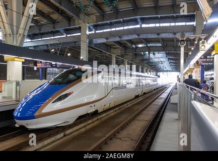 Bullet train (shinkansen), Kanazawa Station, Japan Stock Photo