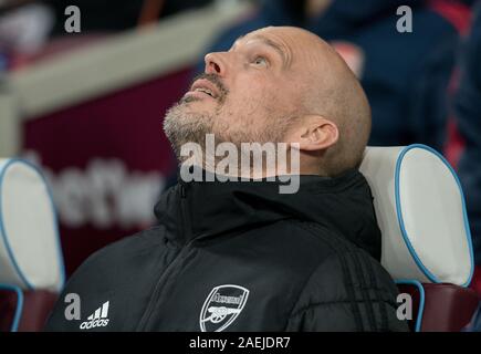 London, UK. 09th Dec, 2019. Arsenal caretaker manager Freddie Ljungberg during the Premier League match between West Ham United and Arsenal at the Olympic Park, London, England on 9 December 2019. Photo by Andy Rowland. Credit: PRiME Media Images/Alamy Live News Stock Photo