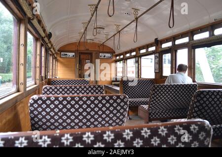 Victorian carriage at Didcot Railway Centre, Didcot Parkway Station, Didcot, UK