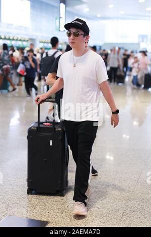 --FILE--Chinese businessman Wang Sicong, the only son of Chinese tycoon Wang Jianlin, shows up at an airport in Shanghai, China, 20 July 2019. A court Stock Photo