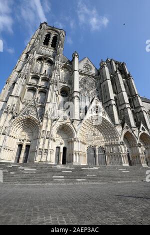 Bourges (central France): Bourges Cathedral, Gothic cathedral registered as a UNESCO World Heritage Site. West facade of the cathedral Stock Photo