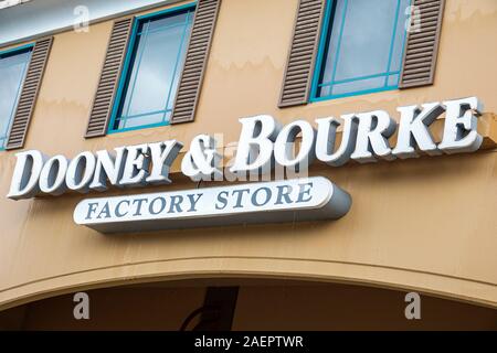 Vero Beach Florida,Vero Beach Outlets,outdoor outlet mall,shopping shopper shoppers shop shops market markets marketplace buying selling,retail store Stock Photo