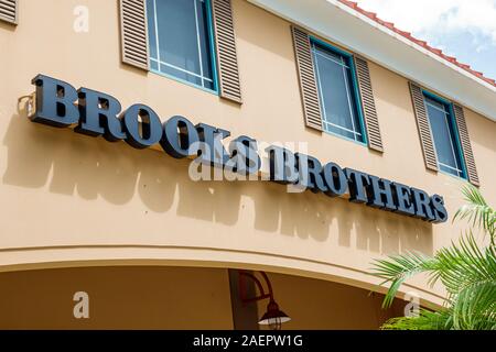 Vero Beach Florida,Vero Beach Outlets,outdoor outlet mall,shopping,Brooks Brothers,store,high-end upscale men's women's clothes apparel,sign,exterior, Stock Photo