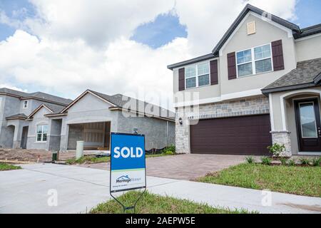 St. Saint Cloud Florida,Harmony,planned community,housing,single family homes home,new construction,sold sign,FL190920085 Stock Photo