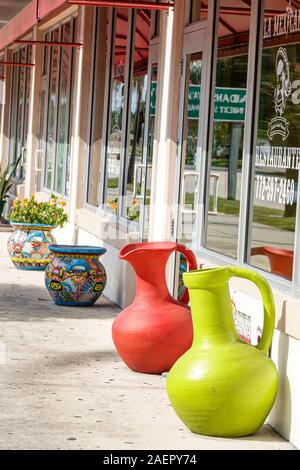 Indiantown Florida,La Mexicana Restaurante,restaurant restaurants food dining eating out cafe cafes bistro,exterior,traditional pottery,storefront,vis Stock Photo
