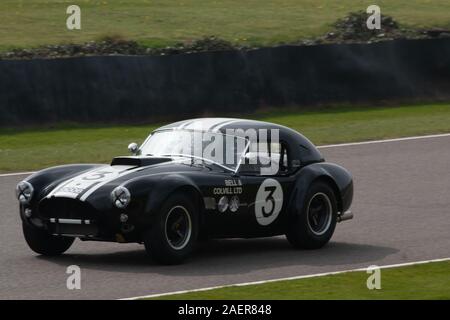 13 COB AC Cobra 1963, RAC TT Celebration Goodwood Motor racing Chichester West Sussex Stock Photo