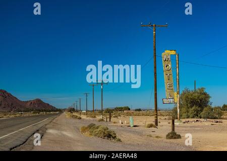 Classic old sign for Henning Motel at Newberry Springs along Route 66 in California, USA [No property release; available for editorial licensing only] Stock Photo