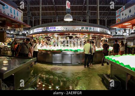 Inside the famous Mercado de La Boqueria in Barcelona, variety available to all visitors who enjoy fresh fish and healthy drinks. Stock Photo