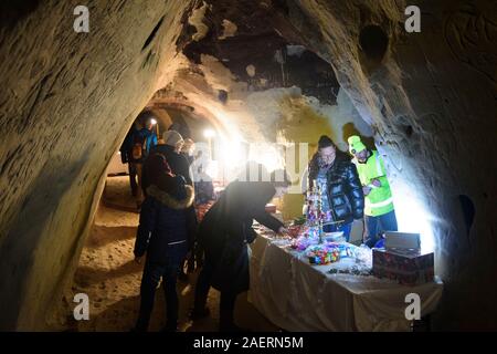 Retz: underground 'drunter' Christmas Market, wine cellar in Weinviertel, Niederösterreich, Lower Austria, Austria Stock Photo