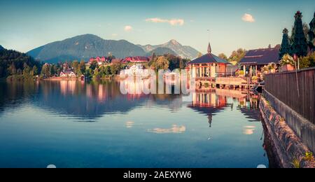 Bright sunny morning in Brauhof village. Colorful summer panorama of the Grundlsee lake, Liezen District of Styria, Austria, Alps. Europe. Artistic st Stock Photo
