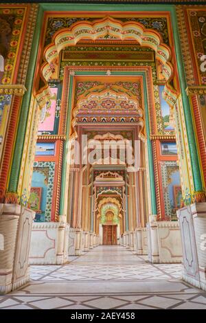 Patrika Gate inside arch in Jawahar Circle in Pink City - Jaipur, India ...