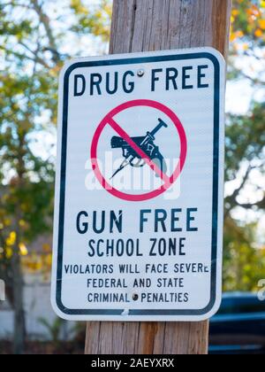 Drug Free and Gun Free School Zone sign in New Orleans, Louisiana, USA. Stock Photo