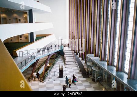 New York, New York, USA - December, 1991:  Archival interior view of the United Nations building lobby. Stock Photo