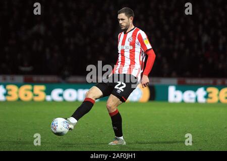 London, UK. 11th Dec, 2019. Henrik Dalsgaard of Brentford in action. EFL Skybet championship match, Brentford v Cardiff City at Griffin Park stadium in London on Wednesday 11th December 2019. this image may only be used for Editorial purposes. Editorial use only, license required for commercial use. No use in betting, games or a single club/league/player publications. pic by Steffan Bowen/Andrew Orchard sports photography/Alamy Live news Credit: Andrew Orchard sports photography/Alamy Live News Stock Photo