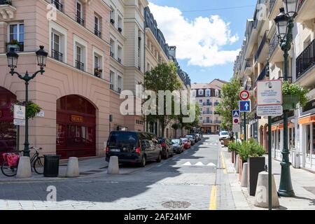 Le Plessis-Robinson (Paris area): real estate in the Grande Rue street, in the district of Coeur de ville. Sign indicating a video camera verbalizat Stock Photo