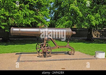 Russian Cannon captured at Sevastopol in 1855.  Presented to Ely by Queen Victoria in 1860. Stock Photo