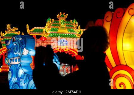 (191212) -- NEW YORK, Dec. 12, 2019 (Xinhua) -- LED-lit lanterns are seen at the New York City Winter Lantern Festival at Staten Island, New York, the United States, Nov. 20, 2019. The second annual New York City Winter Lantern Festival kicked off on Nov. 20, as thousands of colorful Chinese lanterns lit up a 10-acre area of the city's Staten Island borough. The festival is also a 2019 signature event of the China National Tourist Office in New York. In 2019, while the bilateral relationship between China and the United States is going through some rough patches at the national level, wide-ran Stock Photo