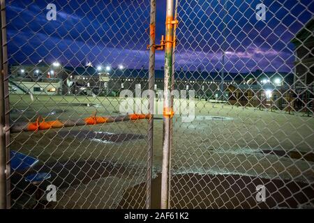 Sacramento, CA, USA. 12th Dec, 2019. Then main exercise yard at Folsom Prison on Thursday, December 12, 2019 in Sacramento. Credit: Paul Kitagaki Jr./ZUMA Wire/Alamy Live News Stock Photo