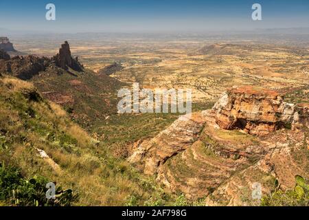Ethiopia, Tigray, Megab, Gheralta Escarpment, elevated view from above rock cleft on walking route leading to Debre Maryam Korkor rock-cut church Stock Photo