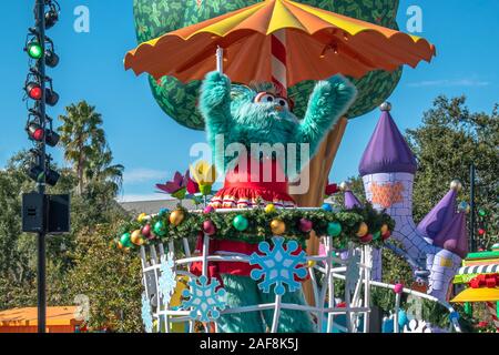 Orlando, Florida. December 07, 2019. Rosita in Sesame Street Christmas Parade at Seaworld Stock Photo