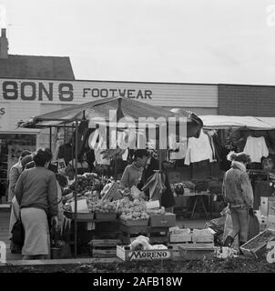 1987, market day at the mining town of Featherstone, in West Yorkshire, northern England, UK Stock Photo