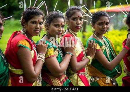 AMRAVATI, MAHARASHTRA, INDIA - AUGUST 9 : Group of Gondi tribes celebrating world tribal day by performing folk Dance in Amravati, Maharashtra, India Stock Photo