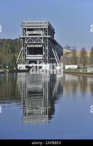 Schiffshebewerk Niederfinow, untere Einfahrt, Brandenburg, Deutschland Stock Photo