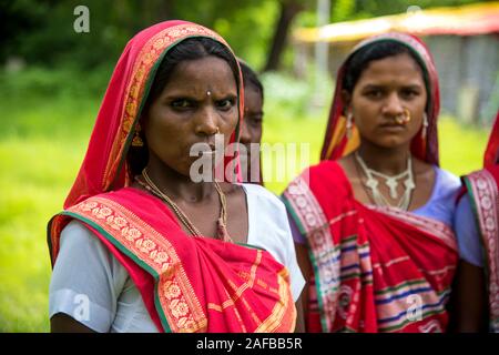 AMRAVATI, MAHARASHTRA, INDIA - AUGUST 9: Unidentified group of Korku tribe celebrating world tribal day by performing a dance on traditional music, Ko Stock Photo