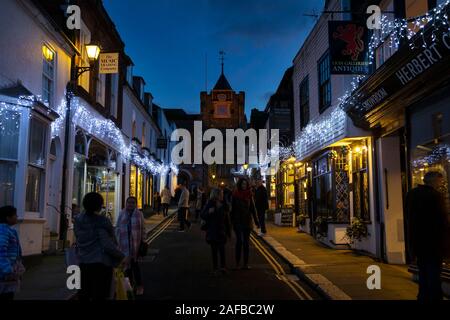 The annual Christmas festival in the ancient town of Rye in East Sussex attracts thousands of visitors annually. Rye, East Sussex, UK Stock Photo