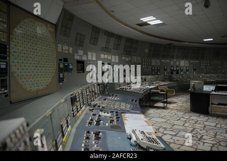 The control room of Chernobyl’s reactor two with its original display screens and panels of command buttons. Chernobyl nuclear power plant, Chernobyl, Ivankiv Raion, Kiev Oblast, Ukraine, Europe Stock Photo