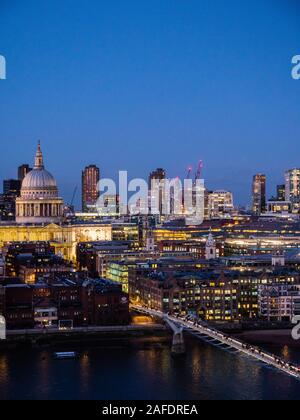 St Paul's Cathedral, Millennium Bridge, River Thames, Nigh Time, London, England, UK, GB. Stock Photo
