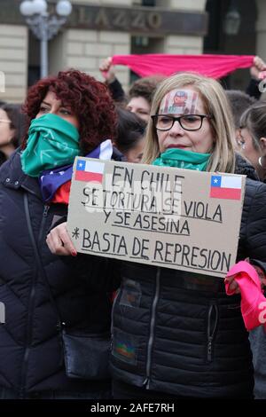 CHILE. Women protest against torture and violation of human rights ...