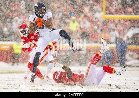 Denver Broncos wide receiver Tim Patrick (81) against the Philadelphia  Eagles during the first half of an NFL football game, Sunday, Nov. 14, 2021,  in Denver. (AP Photo/David Zalubowski Stock Photo - Alamy