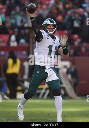 Philadelphia Eagles: Carson Wentz top ten in jersey sales