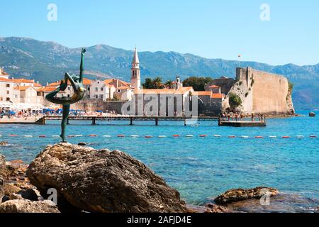 BUDVA, MONTENEGRO - SEPTEMBER 15, 2019: Wonderful view of the sculpture Ballerina Dancer of Budva, Montenegro. Warm autumn in Montenegro. Stock Photo