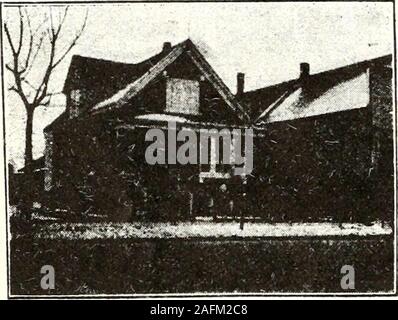 . Olcott's land values blue book of Chicago. BRICK COTTAGES. Class 2.. Stock Photo