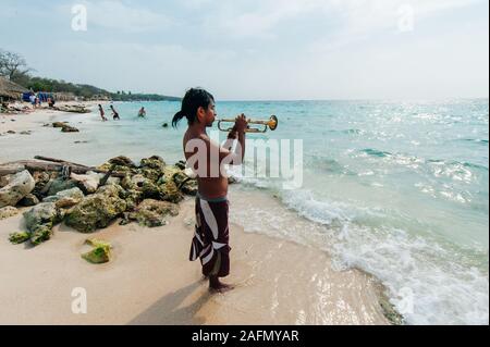 Colombia, cartagena - june 2019 View on paradies beach of Playa Blanca WITH saxophonist on Island Baru by Cartagena Stock Photo